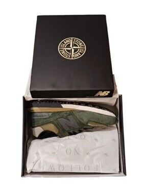 Stone Island x NB 574s Legacy (Dark Green) Size 10M